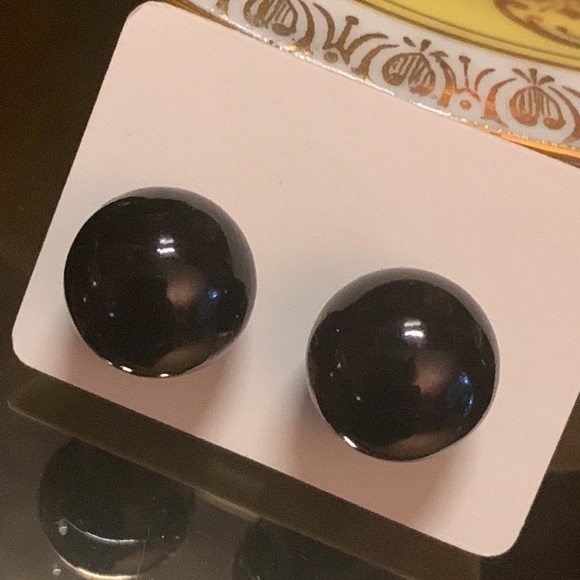 Jewelry - Extra Extra Large Pearl Stud Earrings